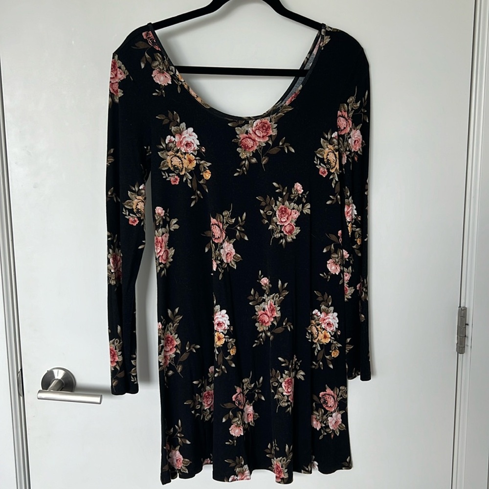 Floral Longsleeve Dress
